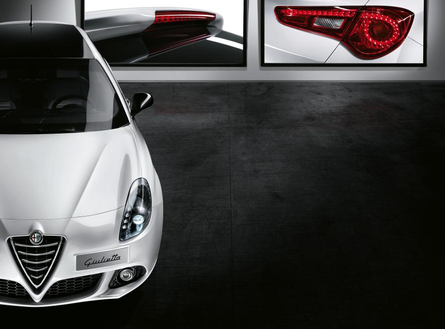 Детали экстерьера Alfa Romeo Giulietta Collezione (940) 2015 года  (WW) (фото 10 из 14)